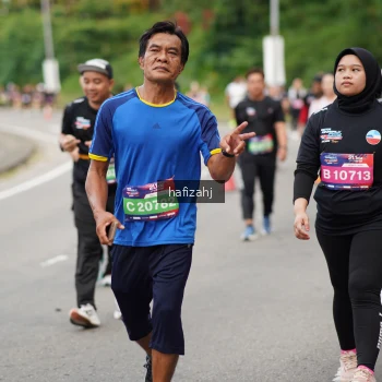 Runner Photo 3951934