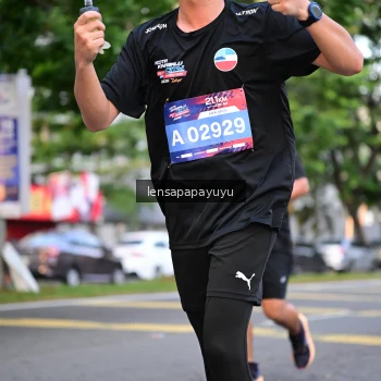 Runner Photo 3952003