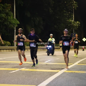 Runner Photo 3952020