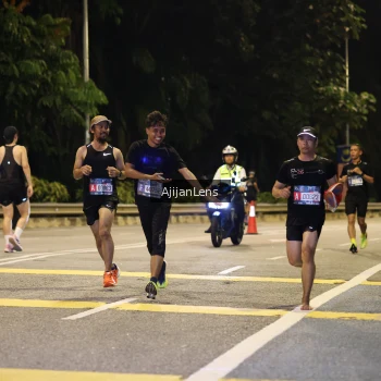 Runner Photo 3952030