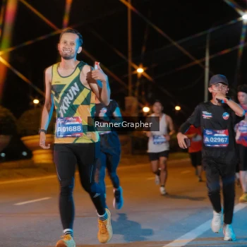 Runner Photo 3952187