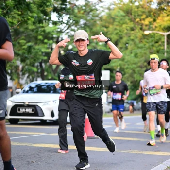 Runner Photo 3952260