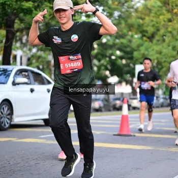 Runner Photo 3952371