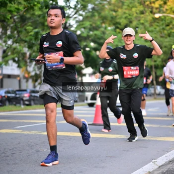 Runner Photo 3952375