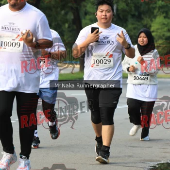 Runner Photo 395249