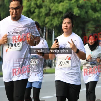 Runner Photo 395253
