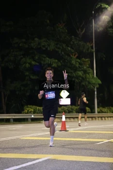 Runner Photo 3952565
