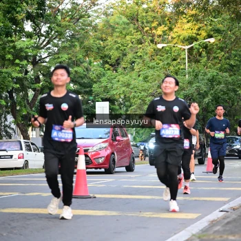 Runner Photo 3952580