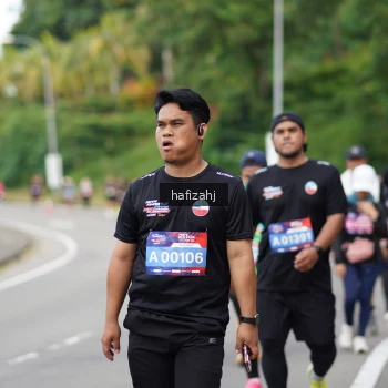 Runner Photo 3952619
