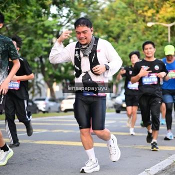 Runner Photo 3952665