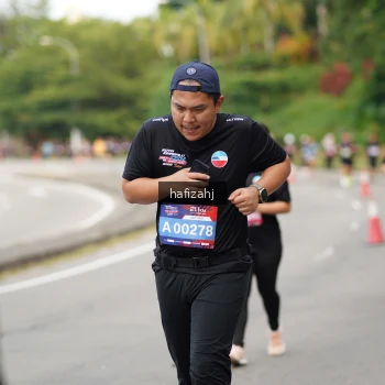 Runner Photo 3952679