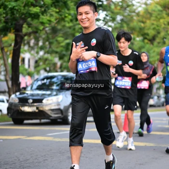 Runner Photo 3952696