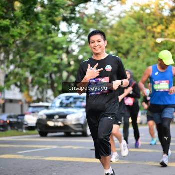 Runner Photo 3952722
