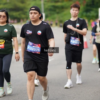 Runner Photo 3952744