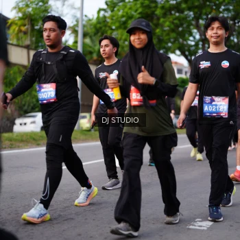 Runner Photo 3952759