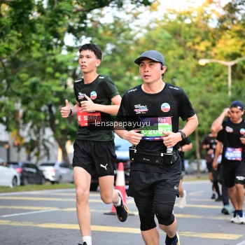 Runner Photo 3952832