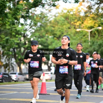 Runner Photo 3952886