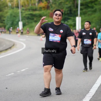 Runner Photo 3952999