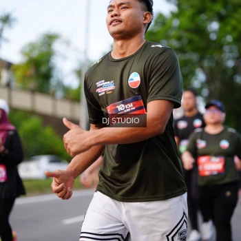 Runner Photo 3953215