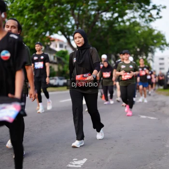 Runner Photo 3953300