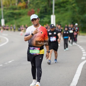 Runner Photo 3953303