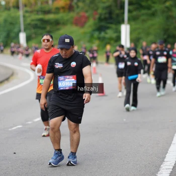 Runner Photo 3953316