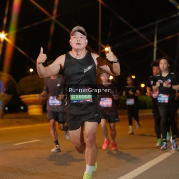 Runner Photo 3953343
