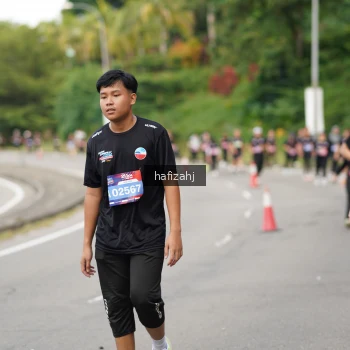 Runner Photo 3953363