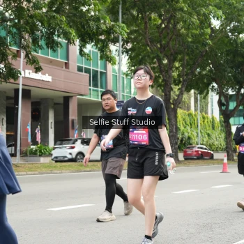 Runner Photo 3953465