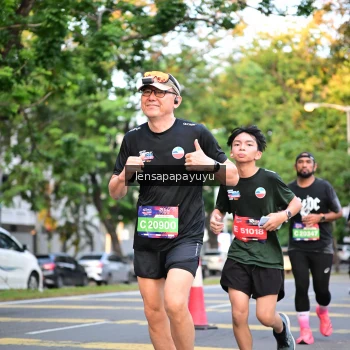 Runner Photo 3953503