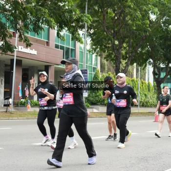 Runner Photo 3953516