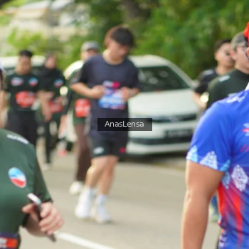 Runner Photo 3953536