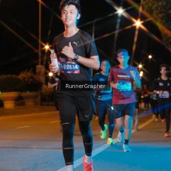 Runner Photo 3953546
