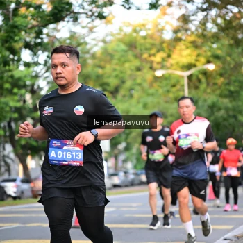 Runner Photo 3953582