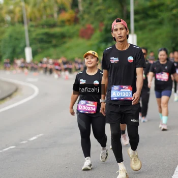 Runner Photo 3953595