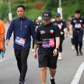 Runner Photo 3953654