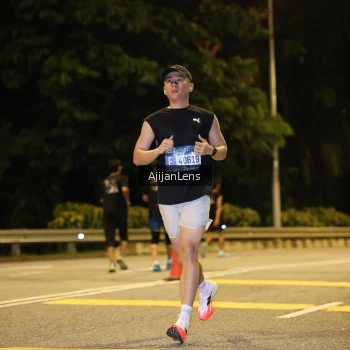 Runner Photo 3953690