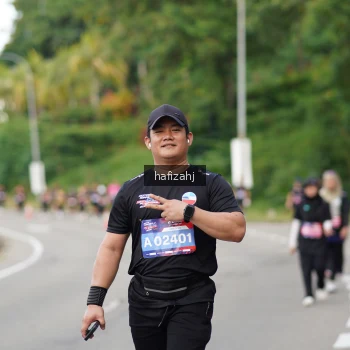 Runner Photo 3953756