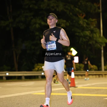 Runner Photo 3953758