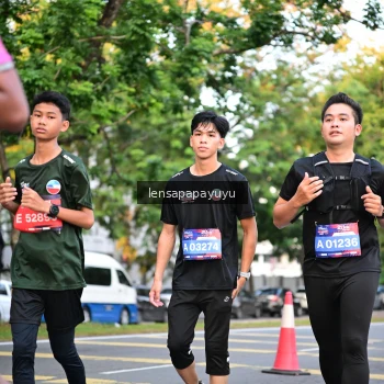 Runner Photo 3953942