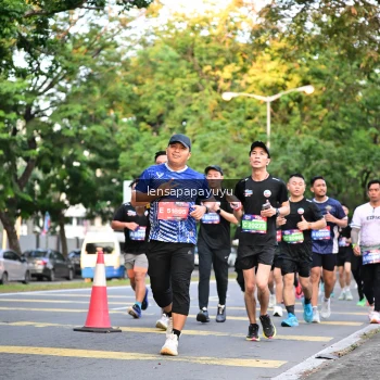 Runner Photo 3953965