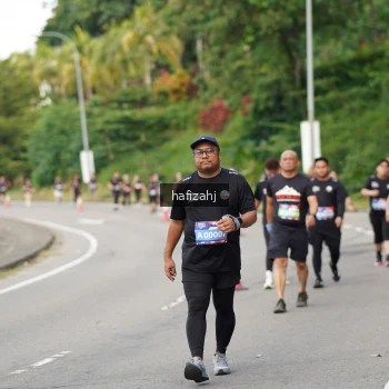 Runner Photo 3953972