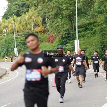 Runner Photo 3953975