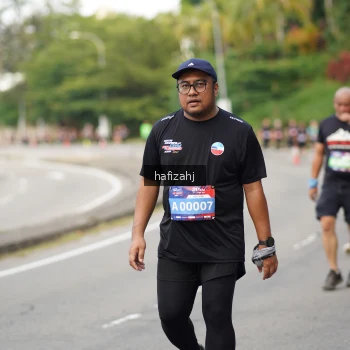 Runner Photo 3953977