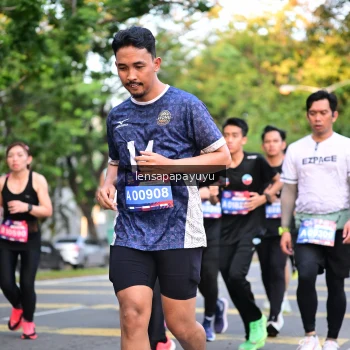 Runner Photo 3954006