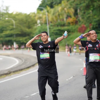 Runner Photo 3954013