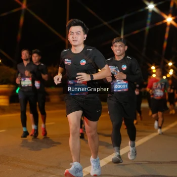 Runner Photo 3954015