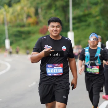 Runner Photo 3954196