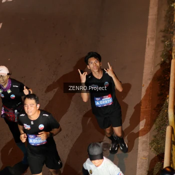 Runner Photo 3954368