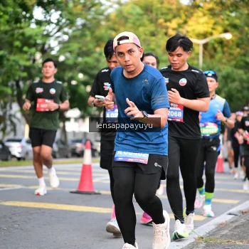 Runner Photo 3954554